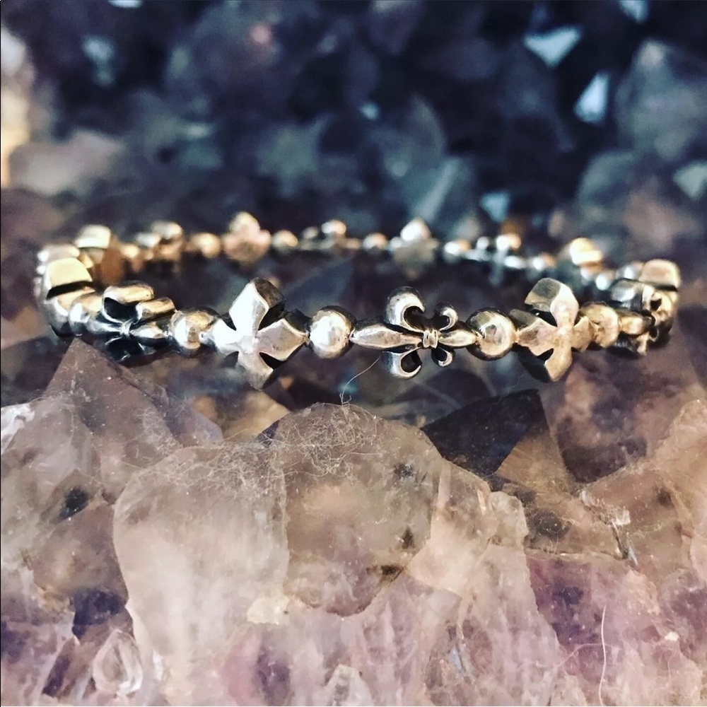 KING BABY STUDIO FLEUR DE LIS & CROSS STERLING SILVER BANGLE BRACELET
